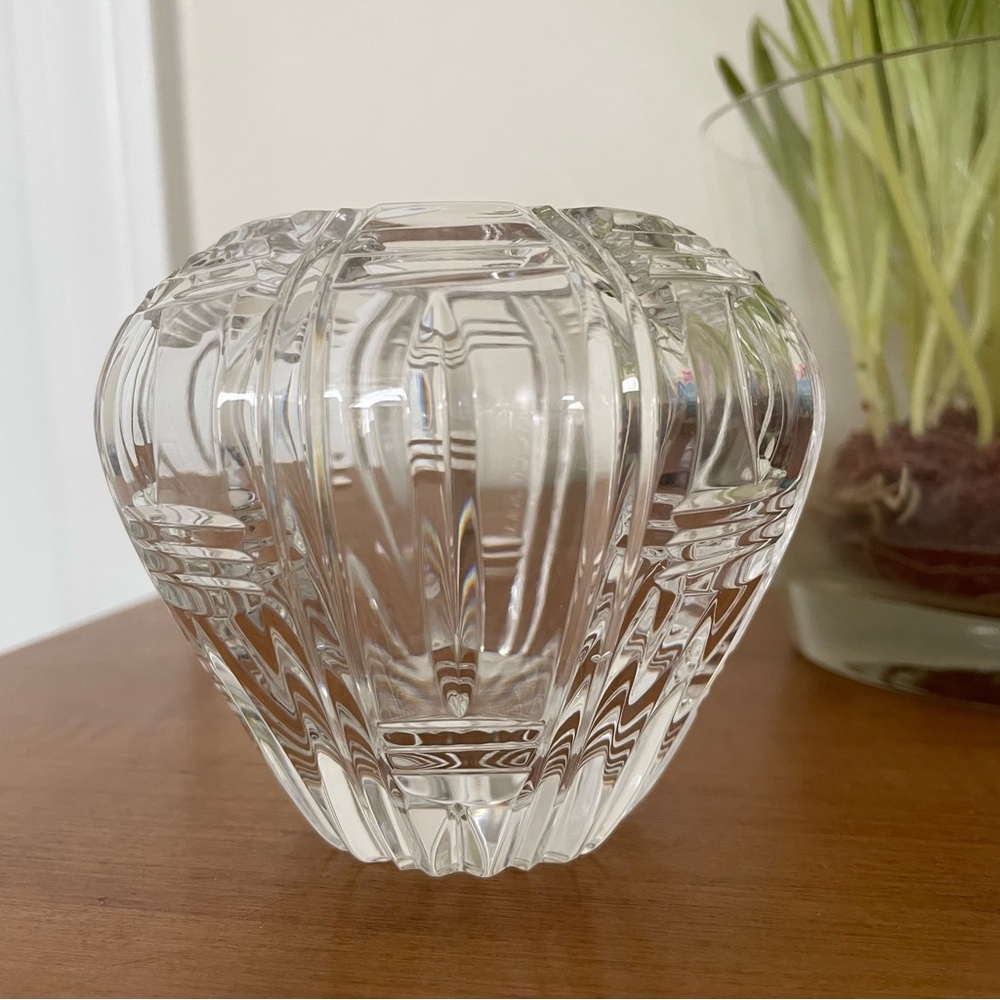 Geometric pattern crystal vase - Picture 2 of 8